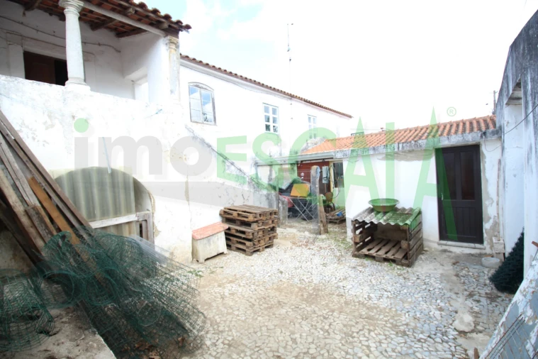 Moradia T6 para Venda em Pontevel Foto 48