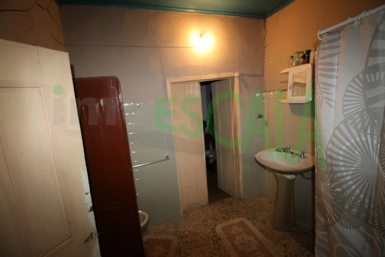 Moradia T6 para Venda em Pontevel Foto 29