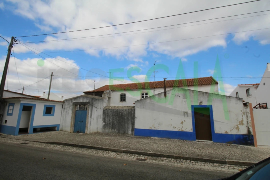 Moradia T6 para Venda em Pontevel Foto 2