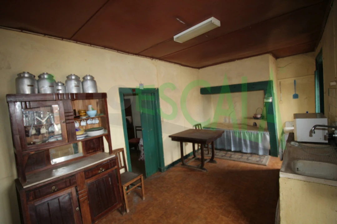 Moradia T6 para Venda em Pontevel Foto 19