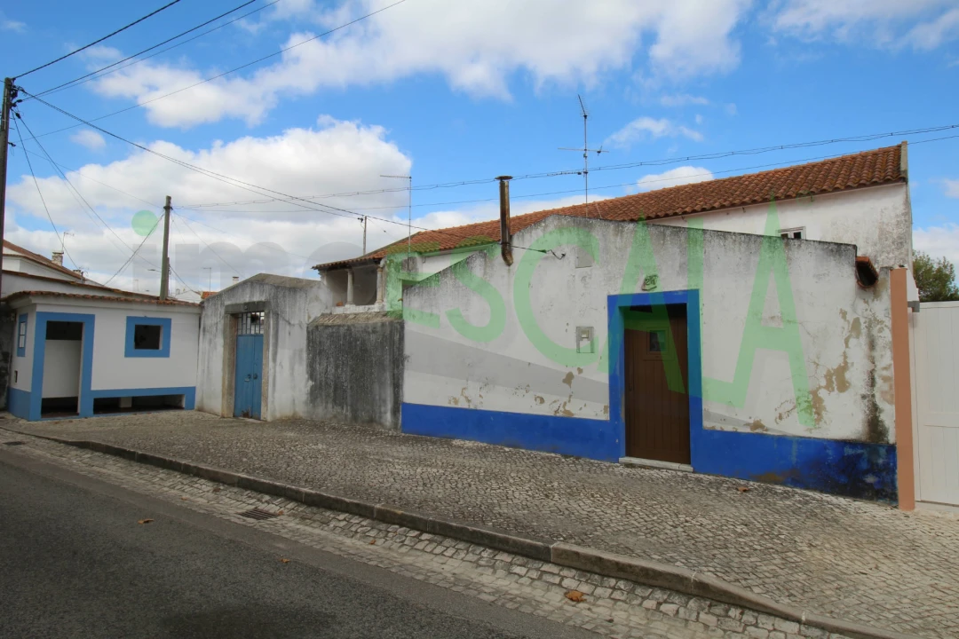 Moradia T6 para Venda em Pontevel Foto 6