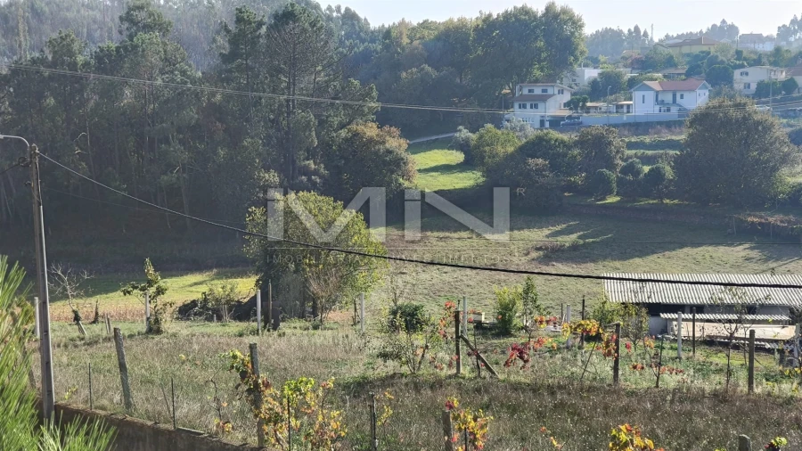 Terreno para Venda em Foz do Sousa e Covelo Foto 24