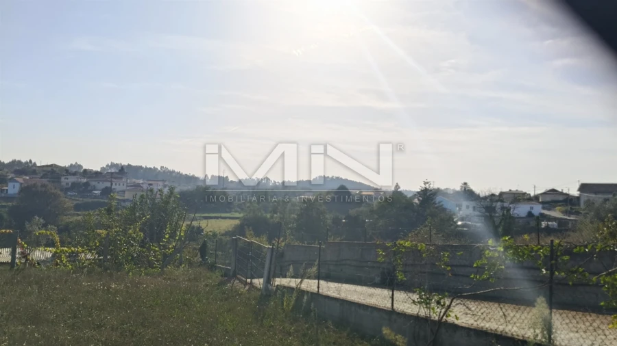 Terreno para Venda em Foz do Sousa e Covelo Foto 23