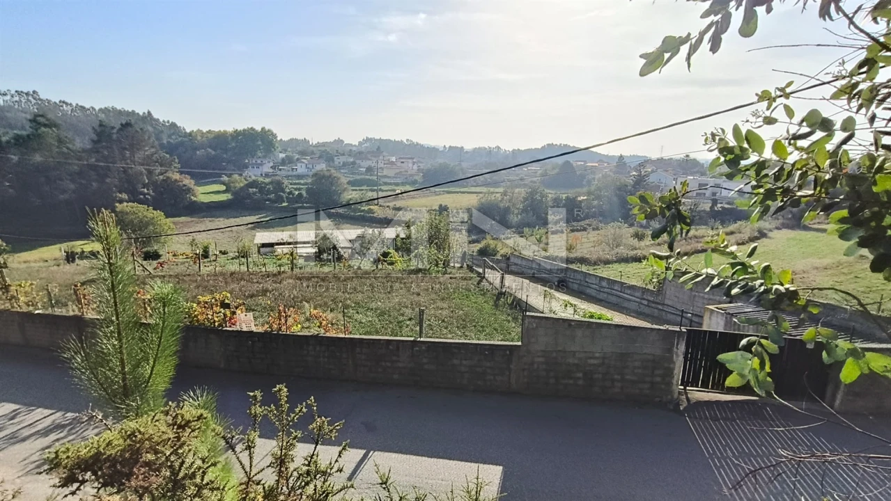 Terreno para Venda em Foz do Sousa e Covelo Foto 19