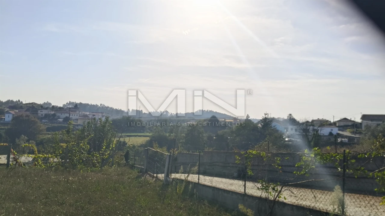 Terreno para Venda em Foz do Sousa e Covelo Foto 23