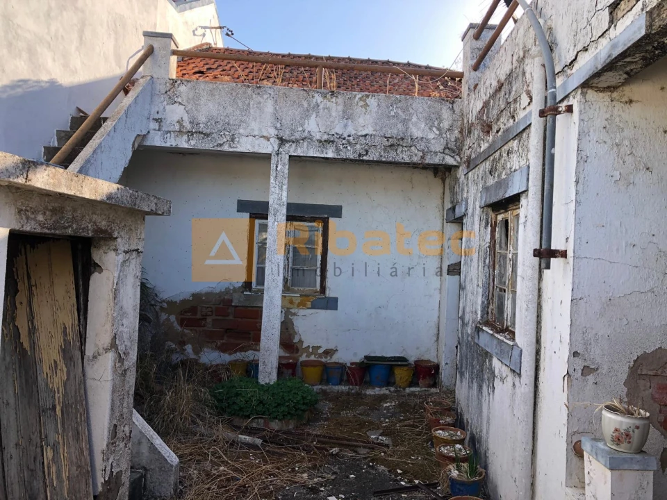 Moradia T2 para Venda em Coruche, Fajarda e Erra Foto 4