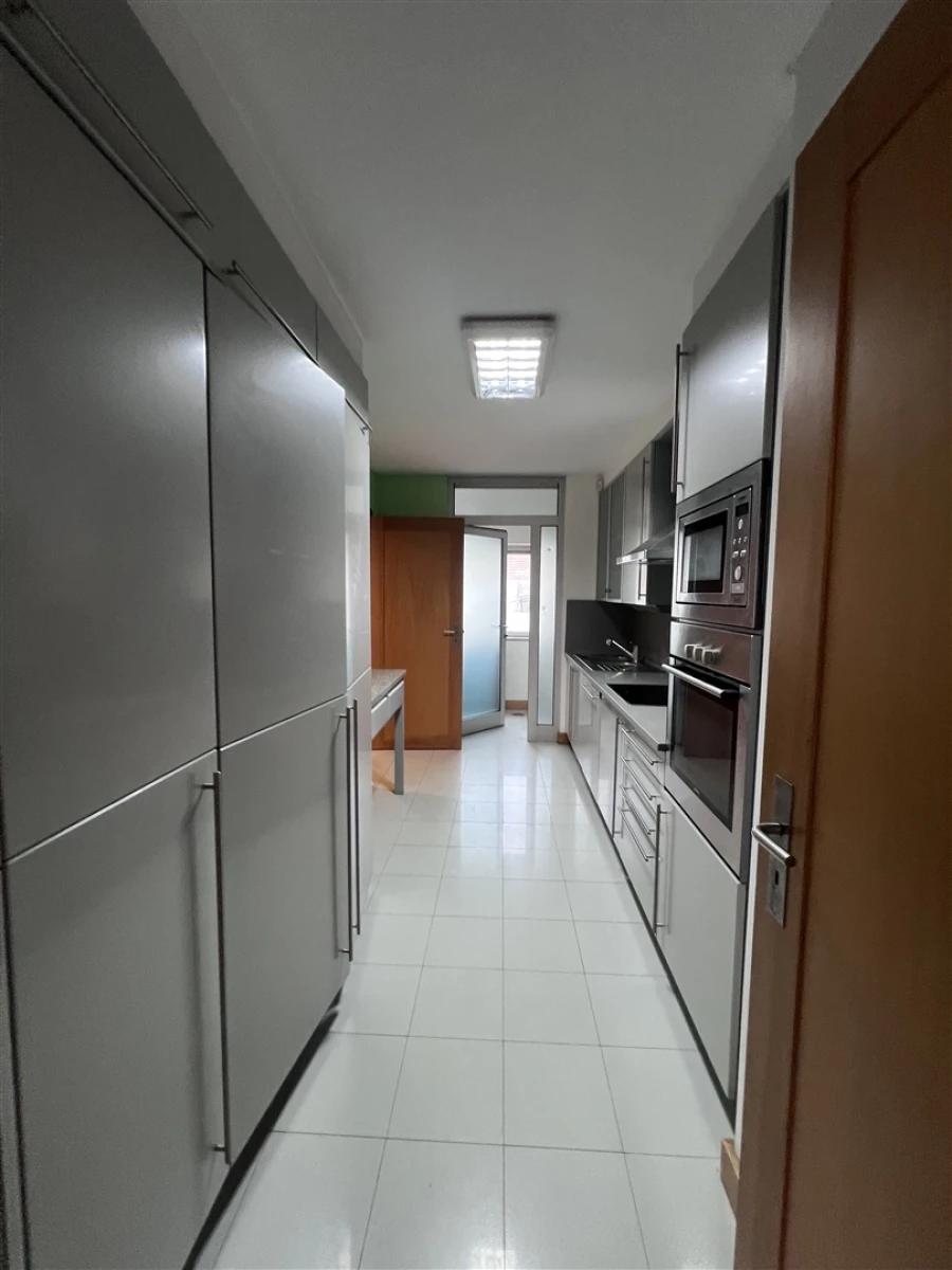 Apartamento T3 para Venda em Matosinhos e Leça da Palmeira Foto 13