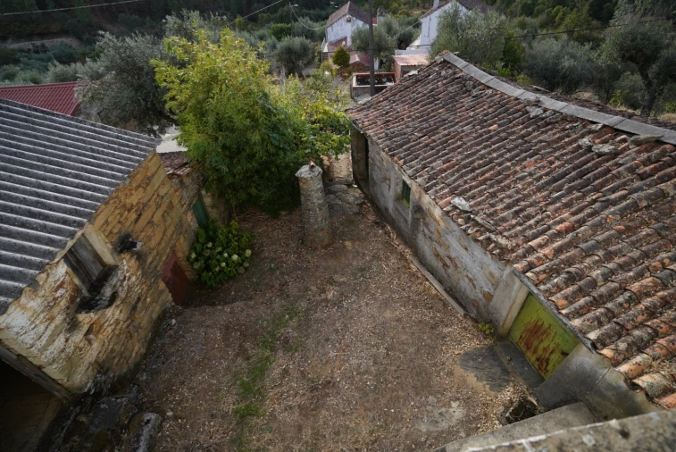 Moradia T4 para Venda em Sarzedas Foto 37