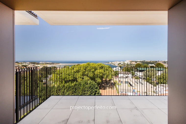 Apartamento T3 para Arrendamento em Santa Marinha e São Pedro da Afurada Foto 3