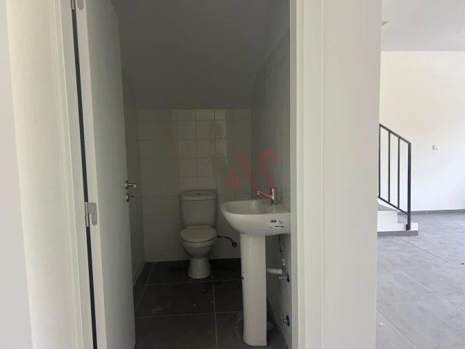 Negócio para Venda em São Tomé de Negrelos Foto 6