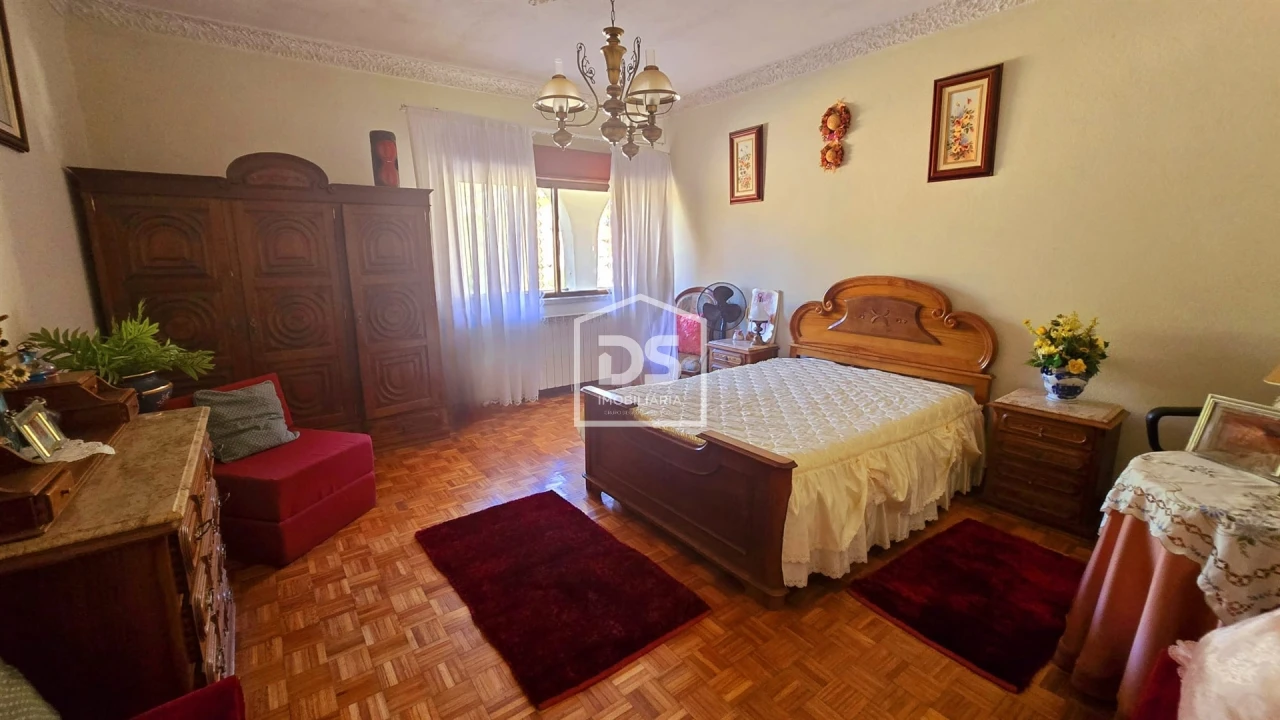 Moradia T5 para Venda em Valhelhas Foto 6