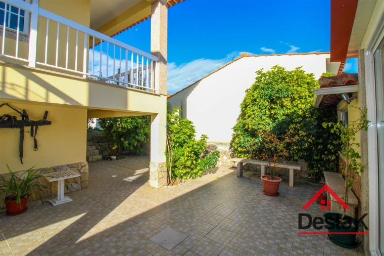 Moradia T5 para Venda em Bordonhos Foto 29