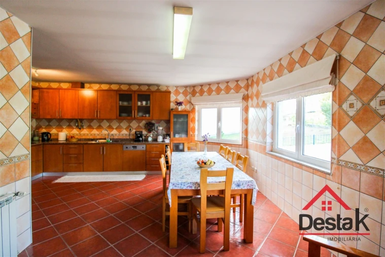 Moradia T5 para Venda em Bordonhos Foto 8