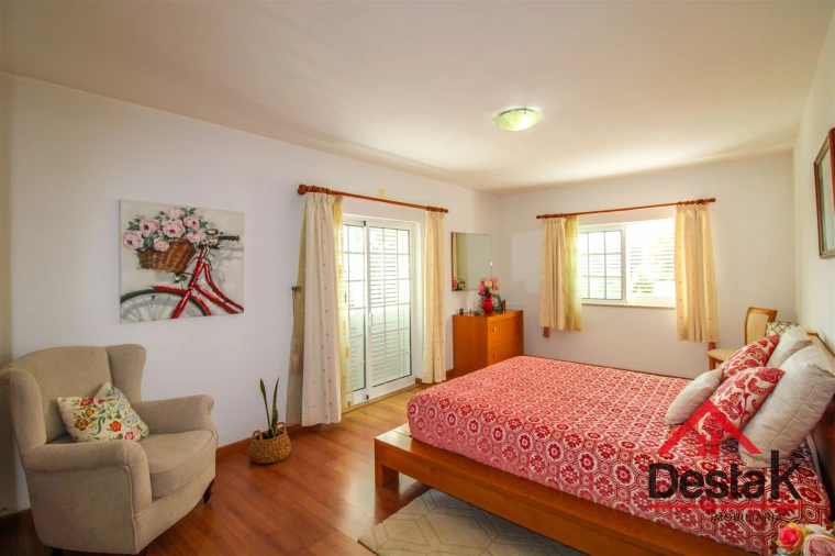 Moradia T5 para Venda em Bordonhos Foto 6