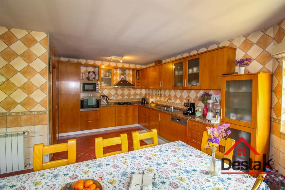 Moradia T5 para Venda em Bordonhos Foto 10