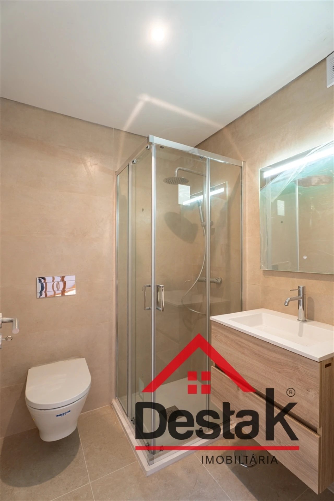 Moradia T1 para Venda em Vila Franca de Xira Foto 12