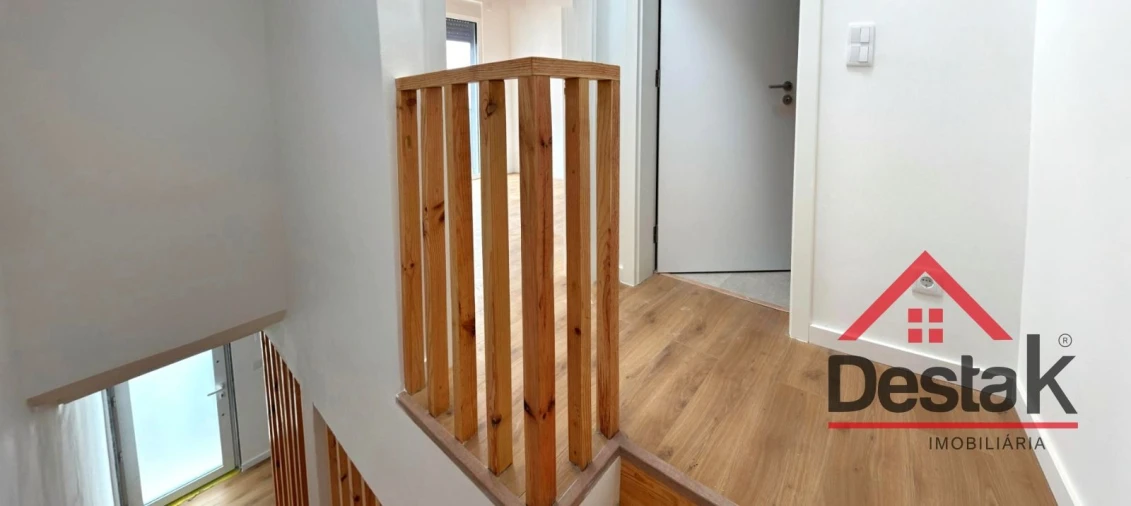 Moradia T1 para Venda em Vila Franca de Xira Foto 17