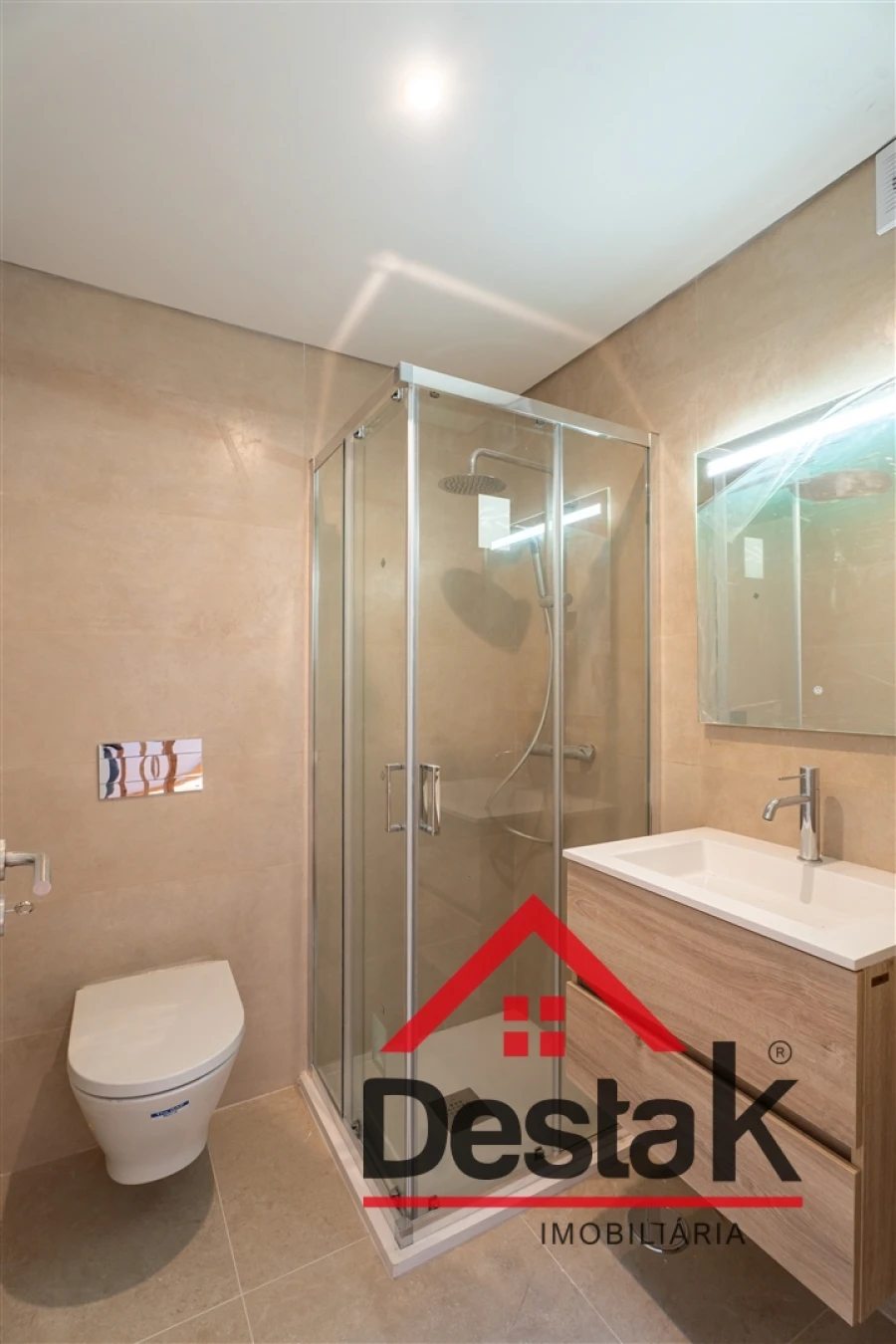 Moradia T1 para Venda em Vila Franca de Xira Foto 12