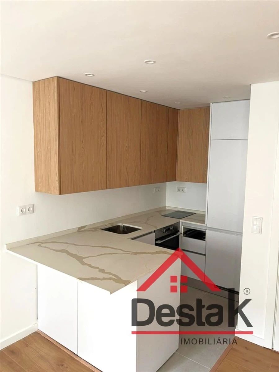 Moradia T1 para Venda em Vila Franca de Xira Foto 7