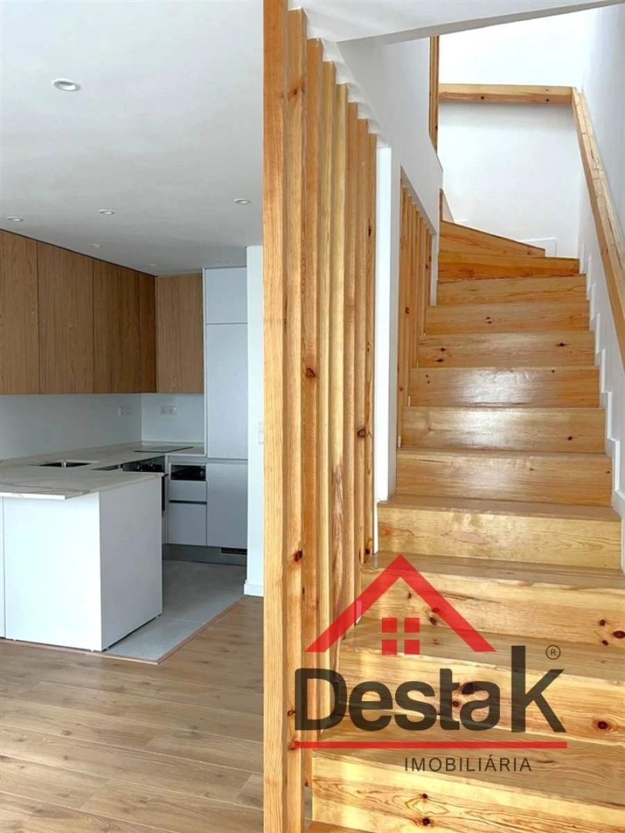 Moradia T1 para Venda em Vila Franca de Xira Foto 11