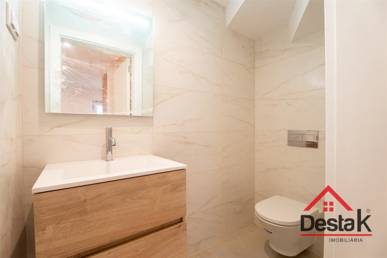 Moradia T1 para Venda em Vila Franca de Xira Foto 8