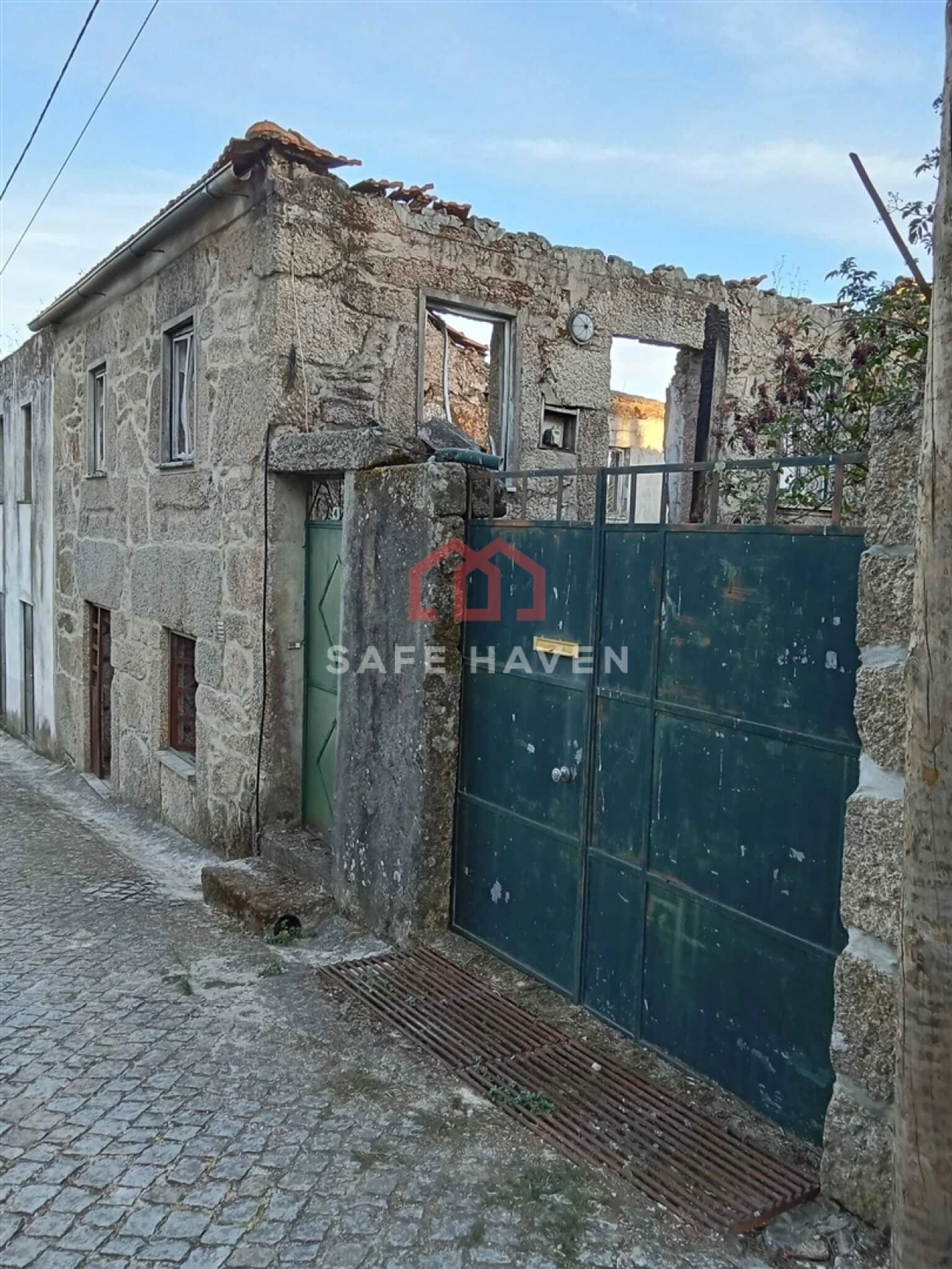 Moradia T3 para Venda em Cunha Baixa Foto 4