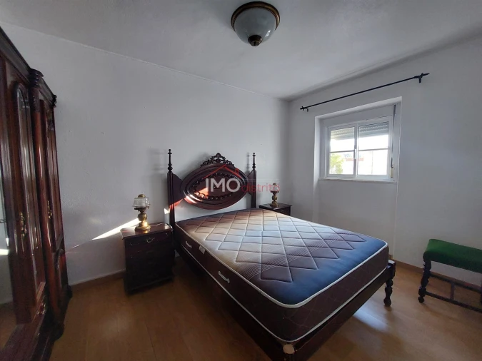 Apartamento T3 para Arrendamento em Sé e São Lourenço Foto 12