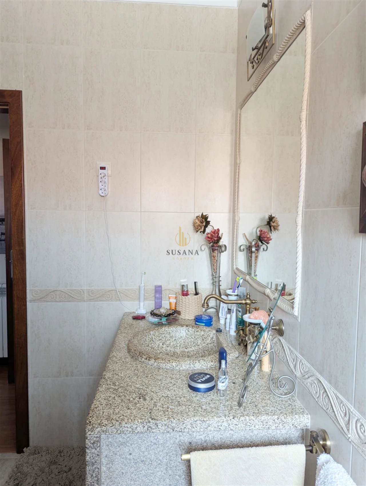 Moradia T4 para Venda em Tarouca e Dálvares Foto 11