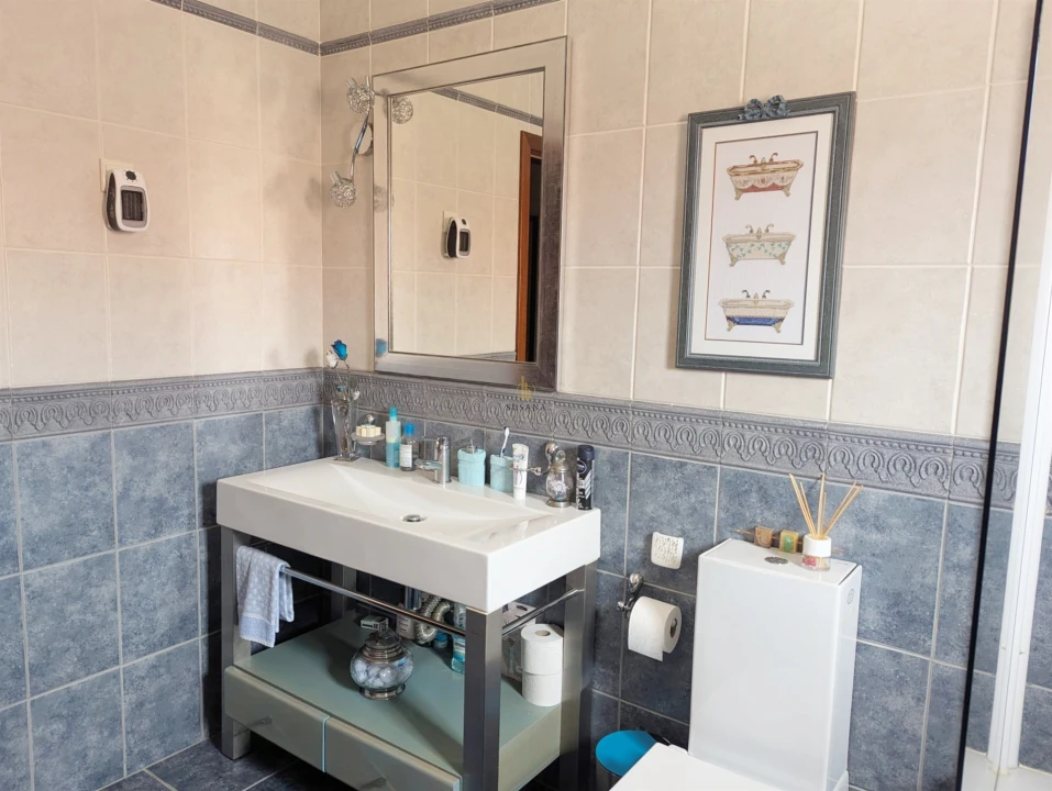 Moradia T4 para Venda em Tarouca e Dálvares Foto 12