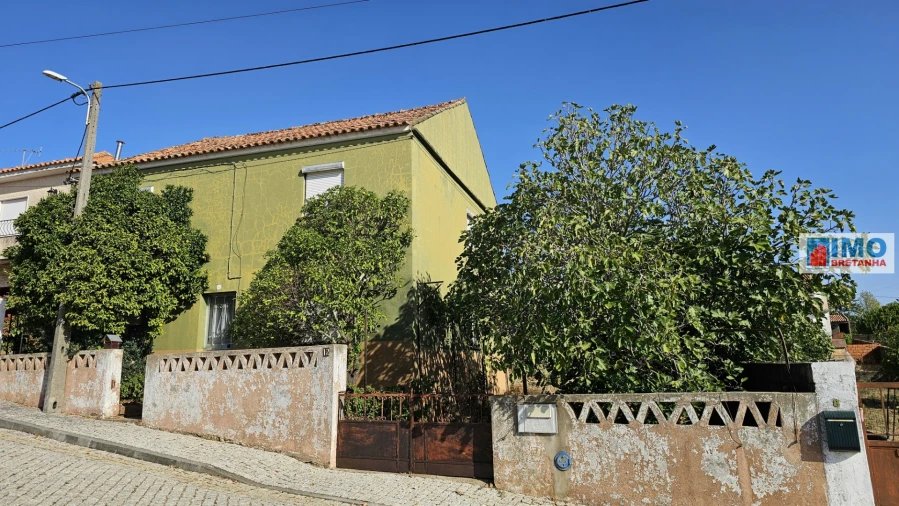 Moradia T6 para Venda em Benquerenças