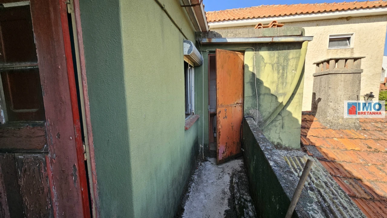 Moradia T6 para Venda em Benquerenças Foto 24