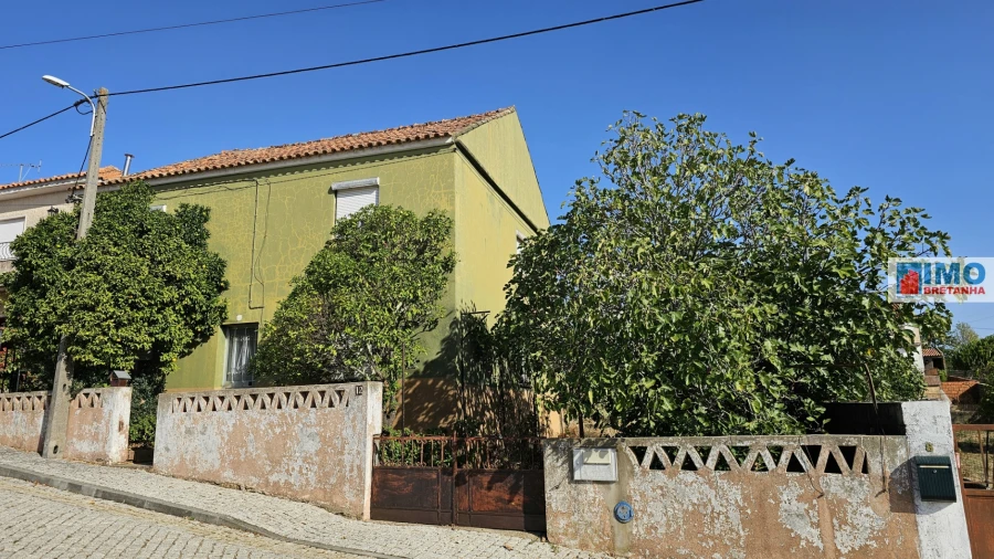 Moradia T6 para Venda em Benquerenças