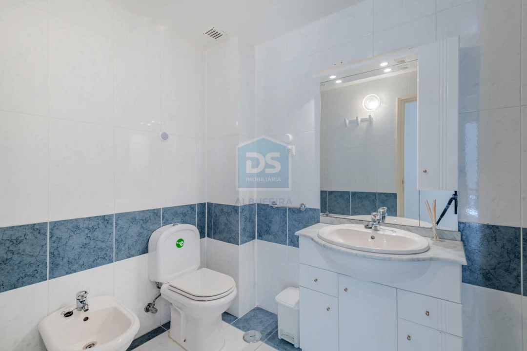 Apartamento T2 para Venda em Albufeira e Olhos de Água Foto 17