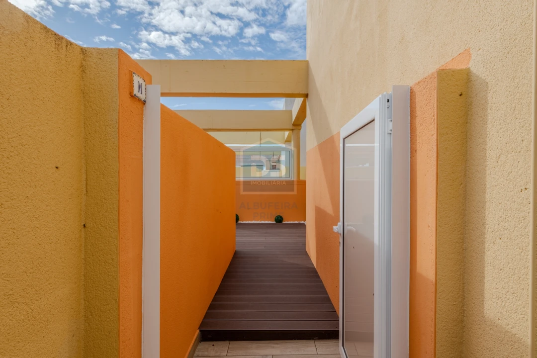 Apartamento T2 para Venda em Albufeira e Olhos de Água Foto 26