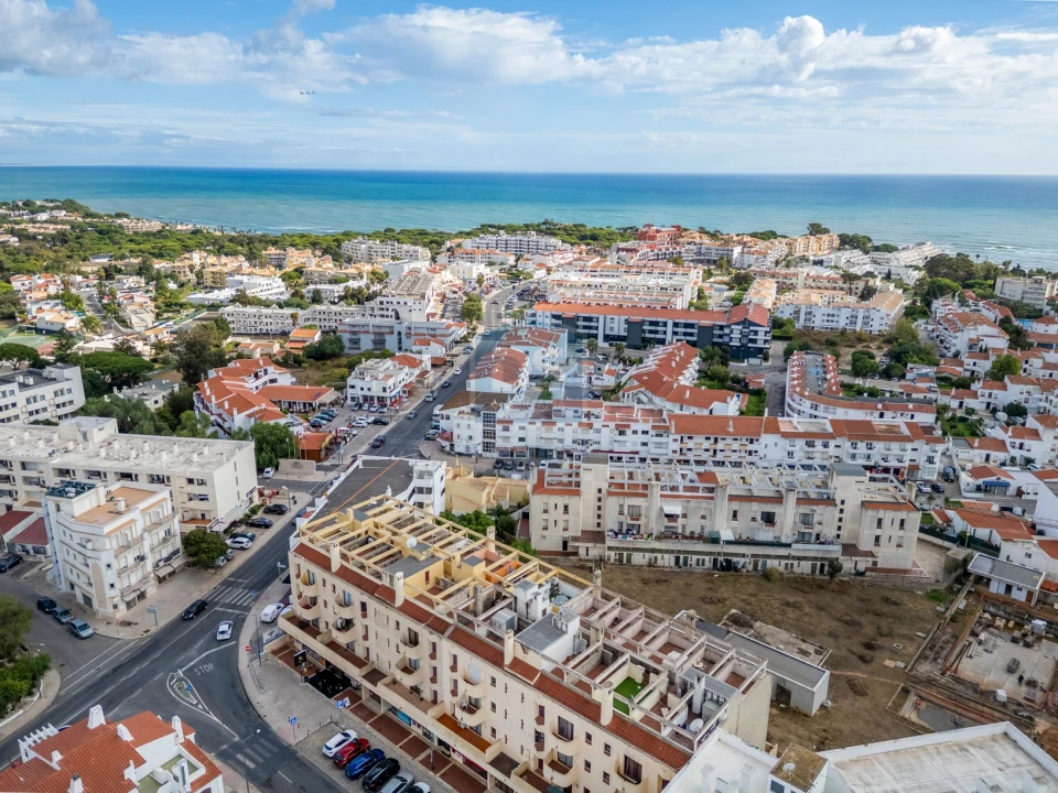 Apartamento T2 para Venda em Albufeira e Olhos de Água Foto 33