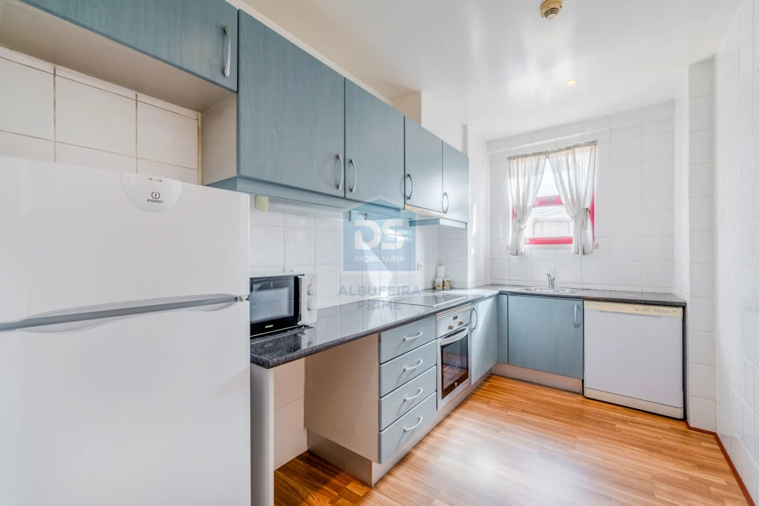 Apartamento T2 para Venda em Albufeira e Olhos de Água Foto 9