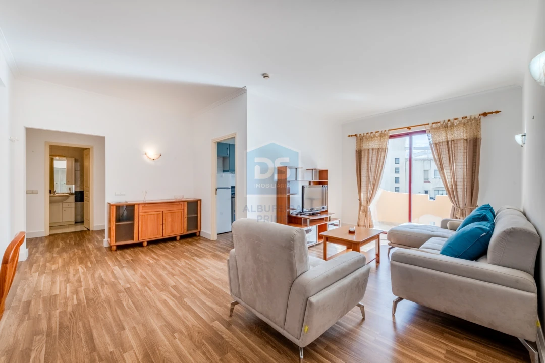 Apartamento T2 para Venda em Albufeira e Olhos de Água Foto 2