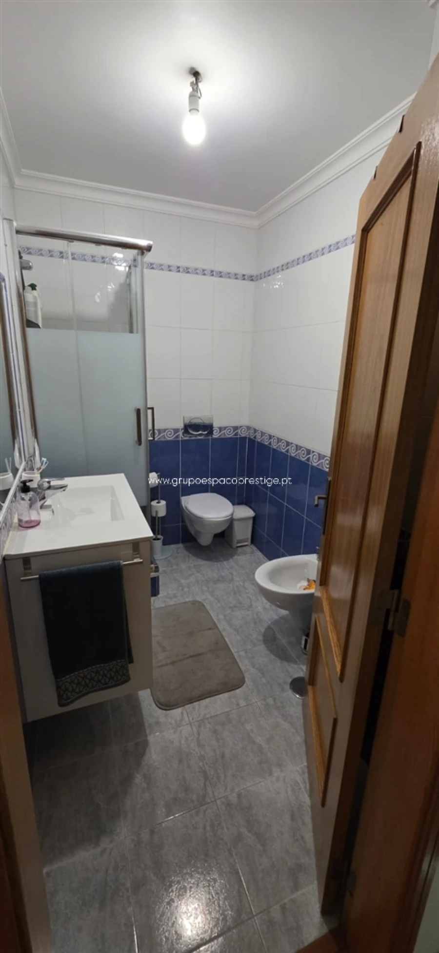 Apartamento T2 para Venda em Quelfes Foto 14