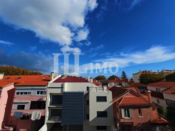 Apartamento T5 para Venda em Carcavelos e Parede