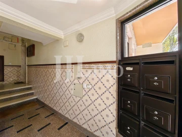 Apartamento T5 para Venda em Carcavelos e Parede