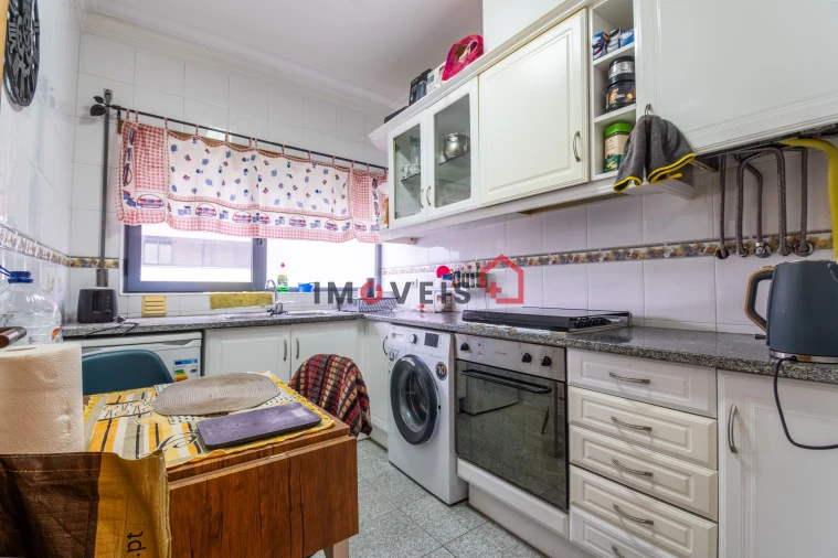 Apartamento T1 para Venda em Eiras e São Paulo de Frades Foto 9