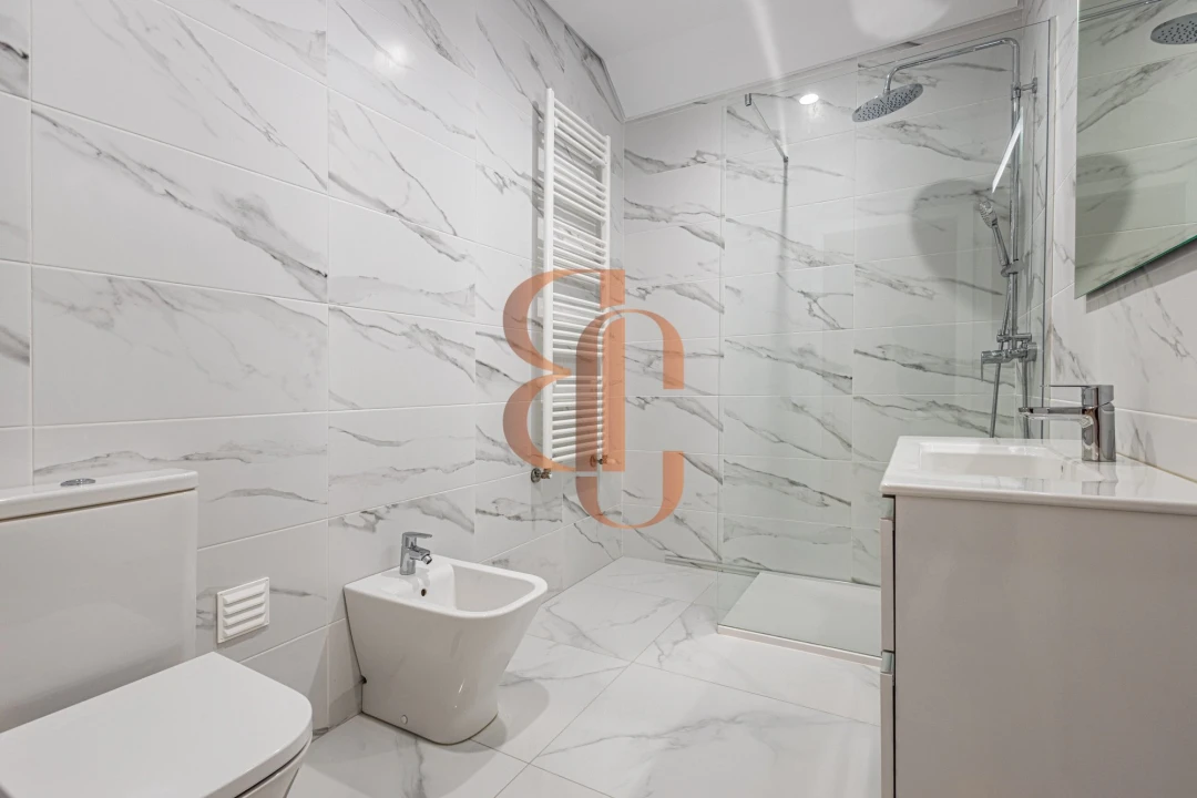 Moradia T4 para Venda em Rio Maior Foto 16