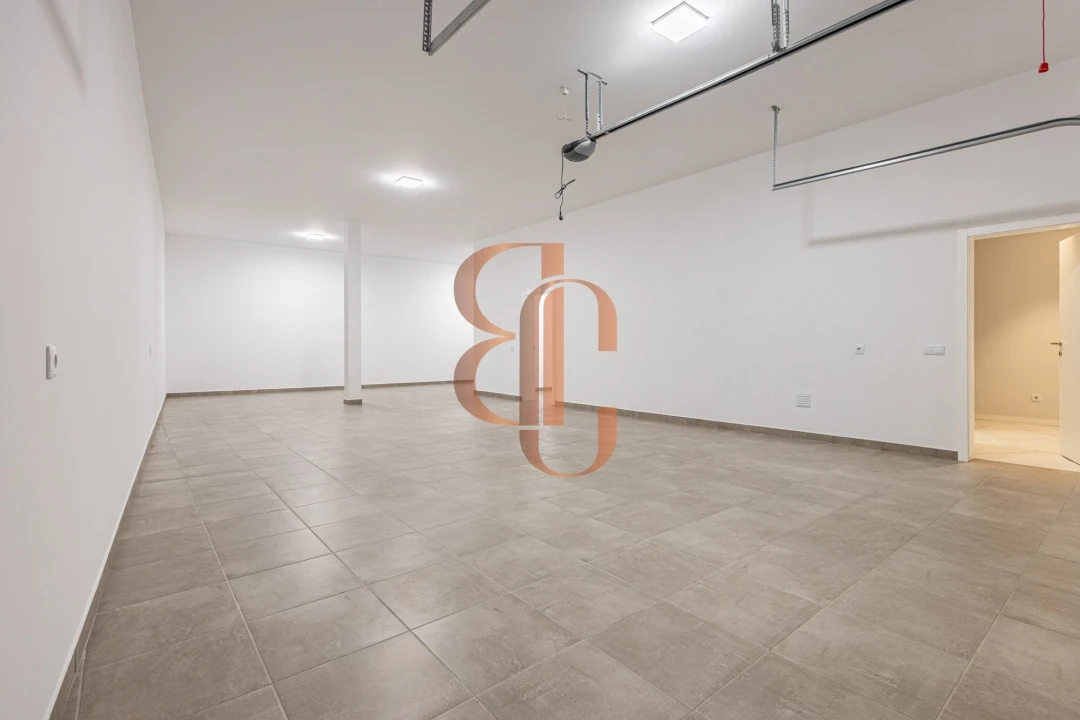 Moradia T4 para Venda em Rio Maior Foto 12