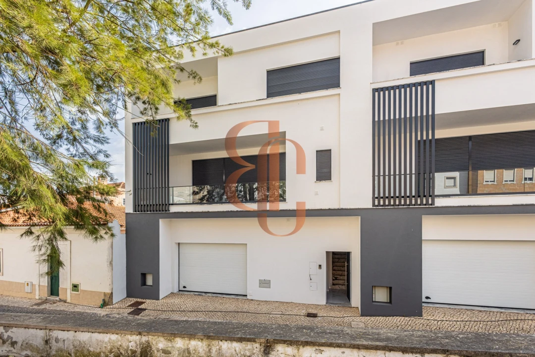 Moradia T3 para Venda em Rio Maior Foto 4