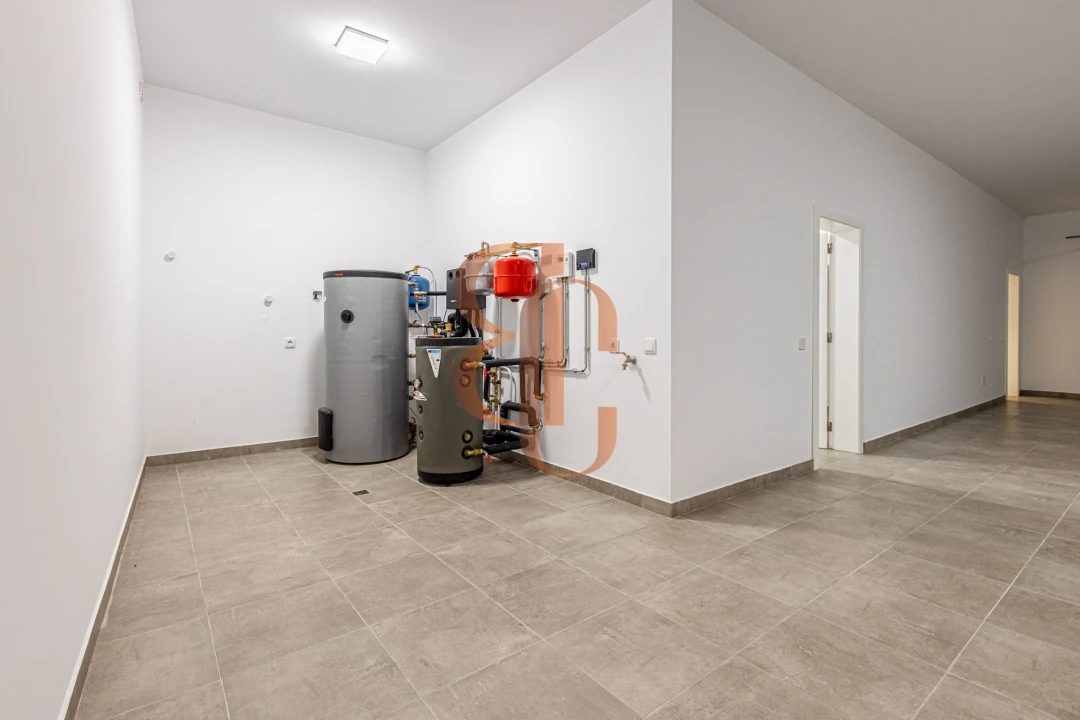 Moradia T3 para Venda em Rio Maior Foto 10