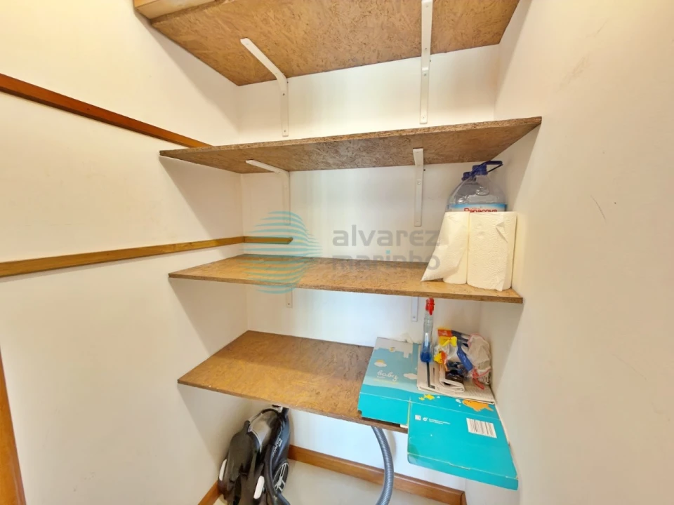 Apartamento T2 para Venda em Santa Maria, São Pedro e Matacães Foto 11