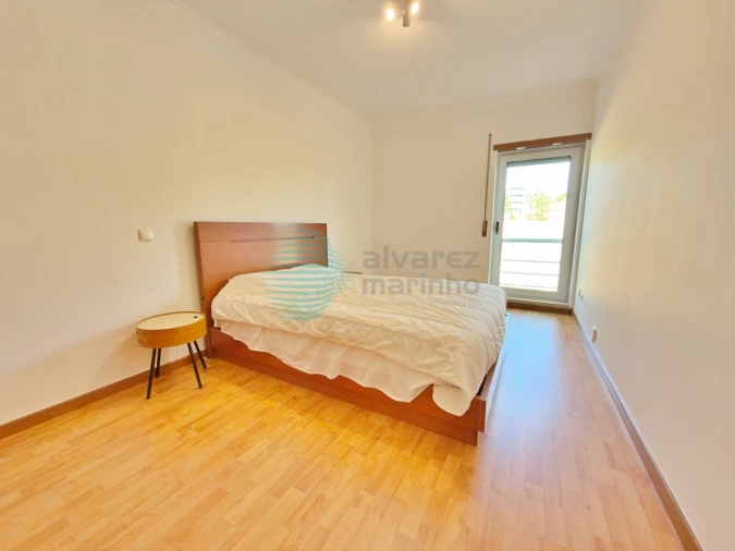 Apartamento T2 para Venda em Santa Maria, São Pedro e Matacães Foto 18