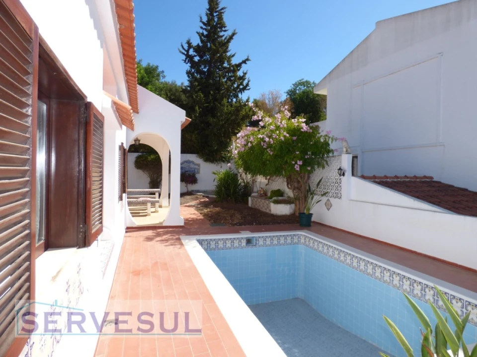 Moradia T5 para Venda em Paderne Foto 14