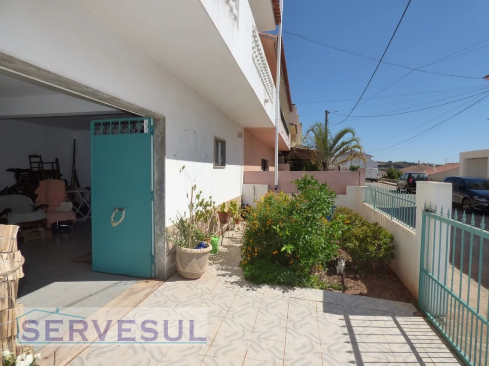 Moradia T4 para Venda em São Bartolomeu de Messines Foto 26