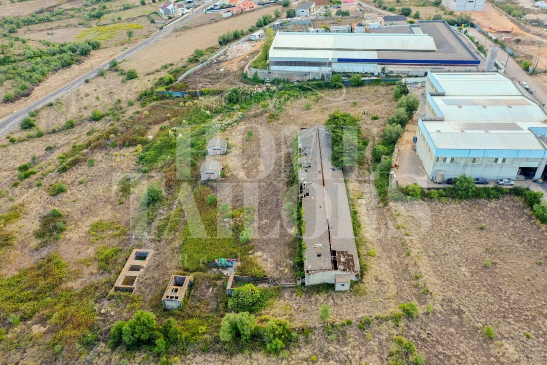 Terreno para Venda em Venda do Pinheiro e Santo Estêvão das Galés Foto 3